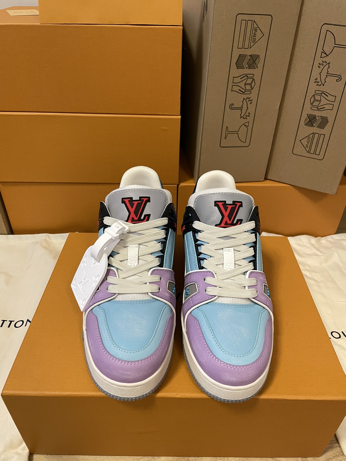lv shoes 0001