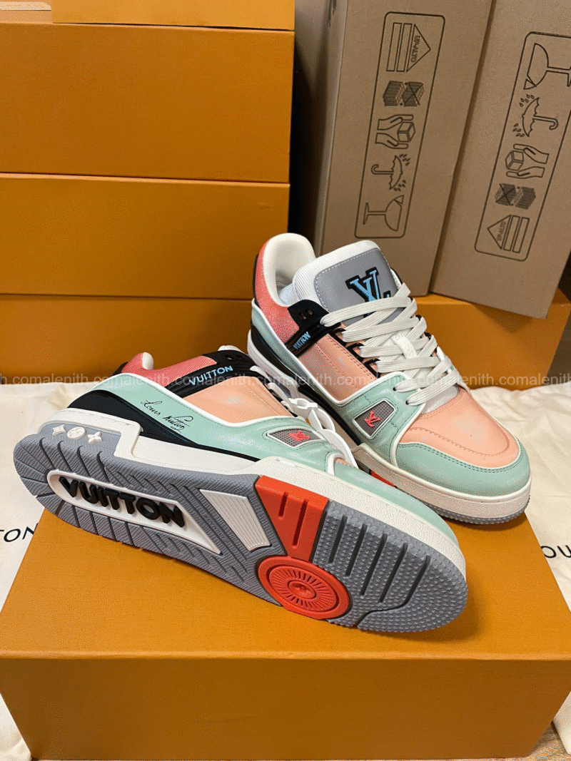 LV shoes
