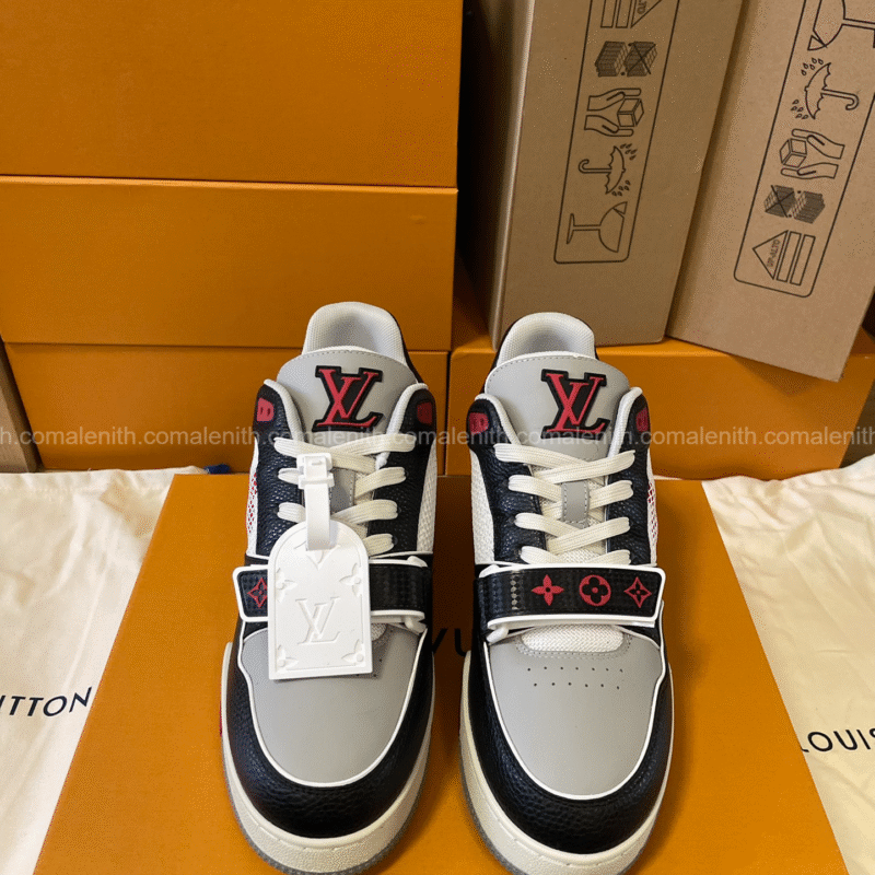 LV shoes
