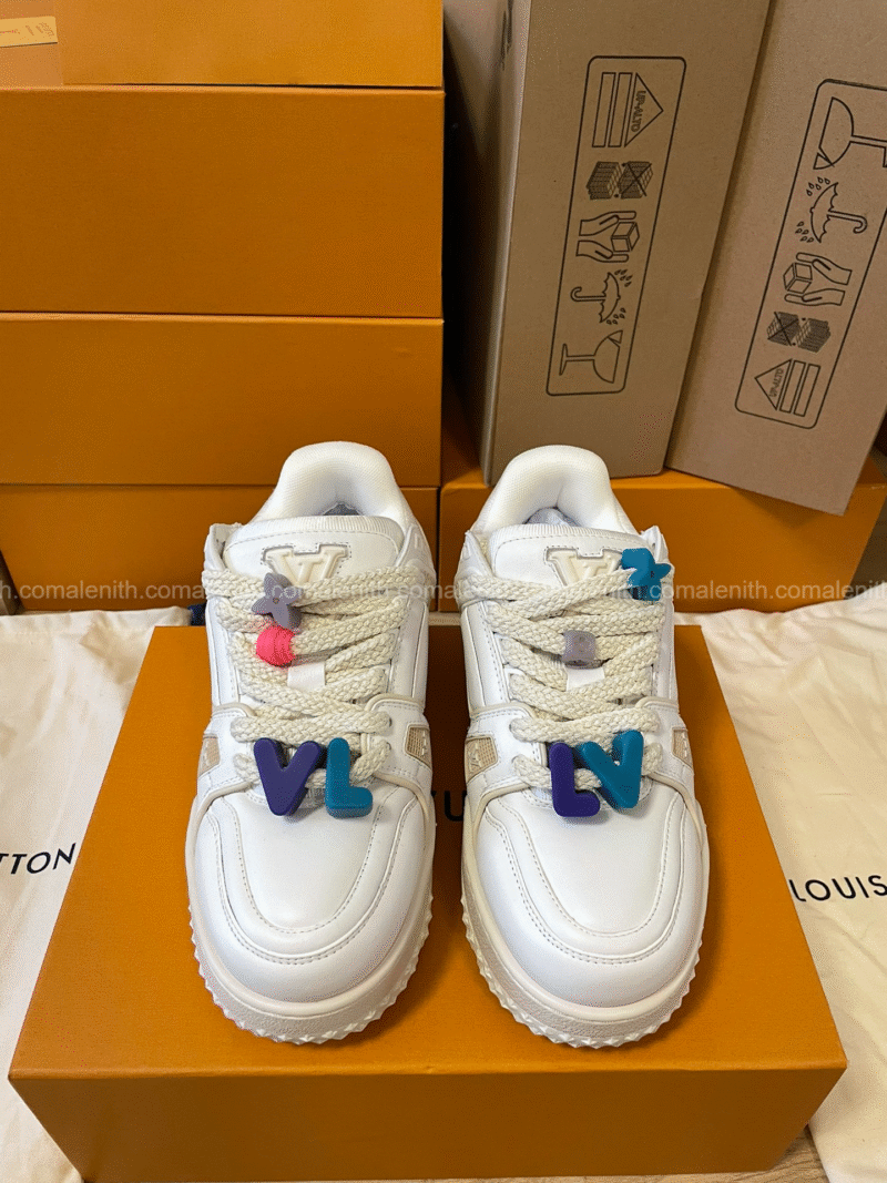 LV shoes