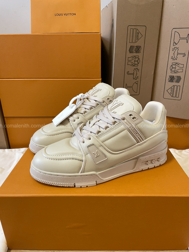 LV shoes
