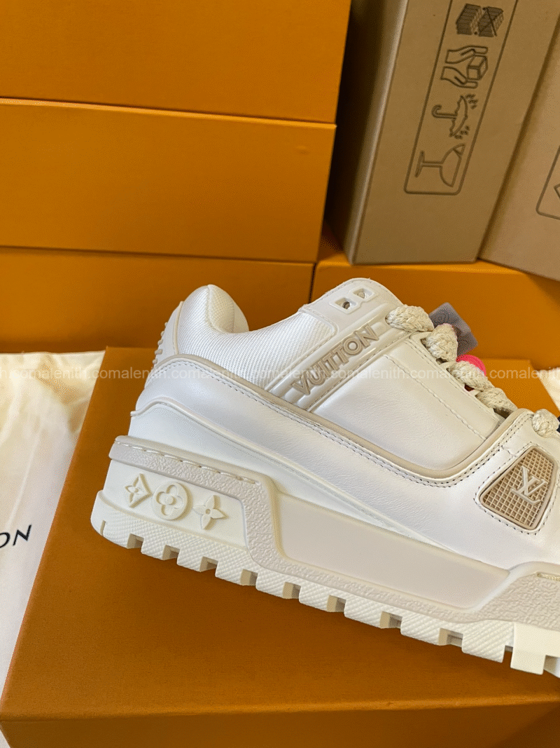 LV shoes