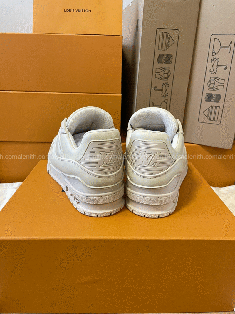 LV shoes