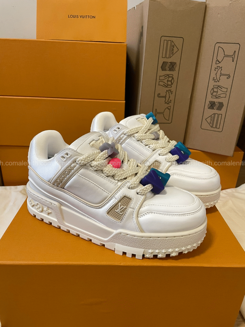 LV shoes